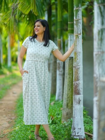 Floral Print Maternity & Nursing Dress